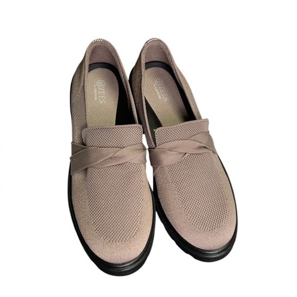 NEW BZees Muse Bow Platform Loafer Shoes Lifestride Latte Tan Women's Size 10W - Picture 2 of 10